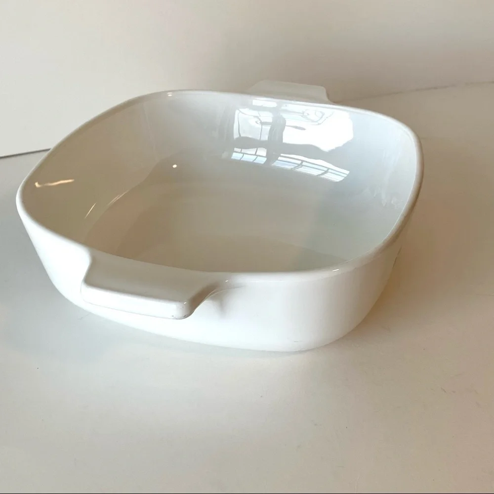 Vintage CORNINGWARE Cornflower 1qt Casserole Dish